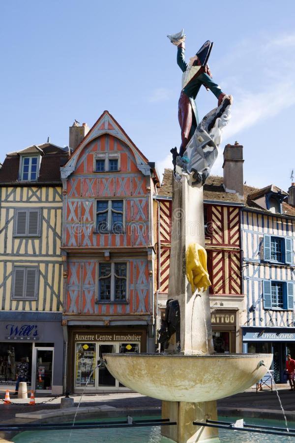 Meuble De Tourisme La Maison D'Orgy Chevannes  Zewnętrze zdjęcie