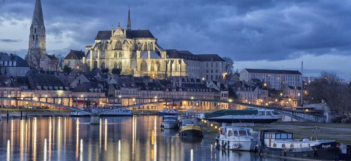 Meuble De Tourisme La Maison D'Orgy Chevannes  Zewnętrze zdjęcie